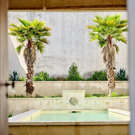 Emilienne Villa Aigremont