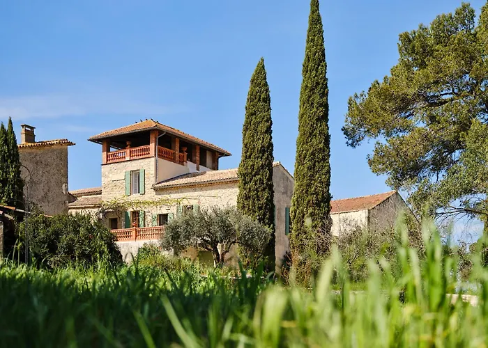 Emilienne Βίλα Aigremont